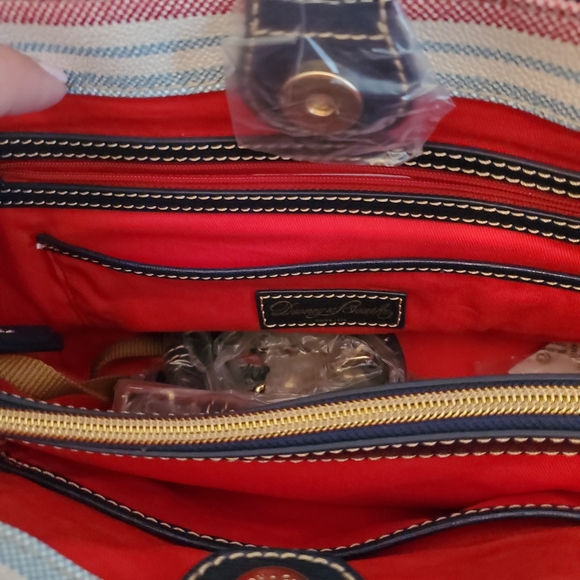 Dooney and Bourke Tote - Picture 2 of 2